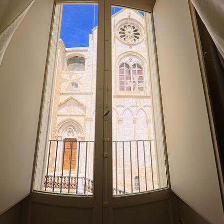 Palazzo Framarino Dei Malatesta - Noble Floor - XIV Century Giovinazzo Luaran gambar